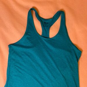 🕺Women’s Dri-Fit Razor back tank